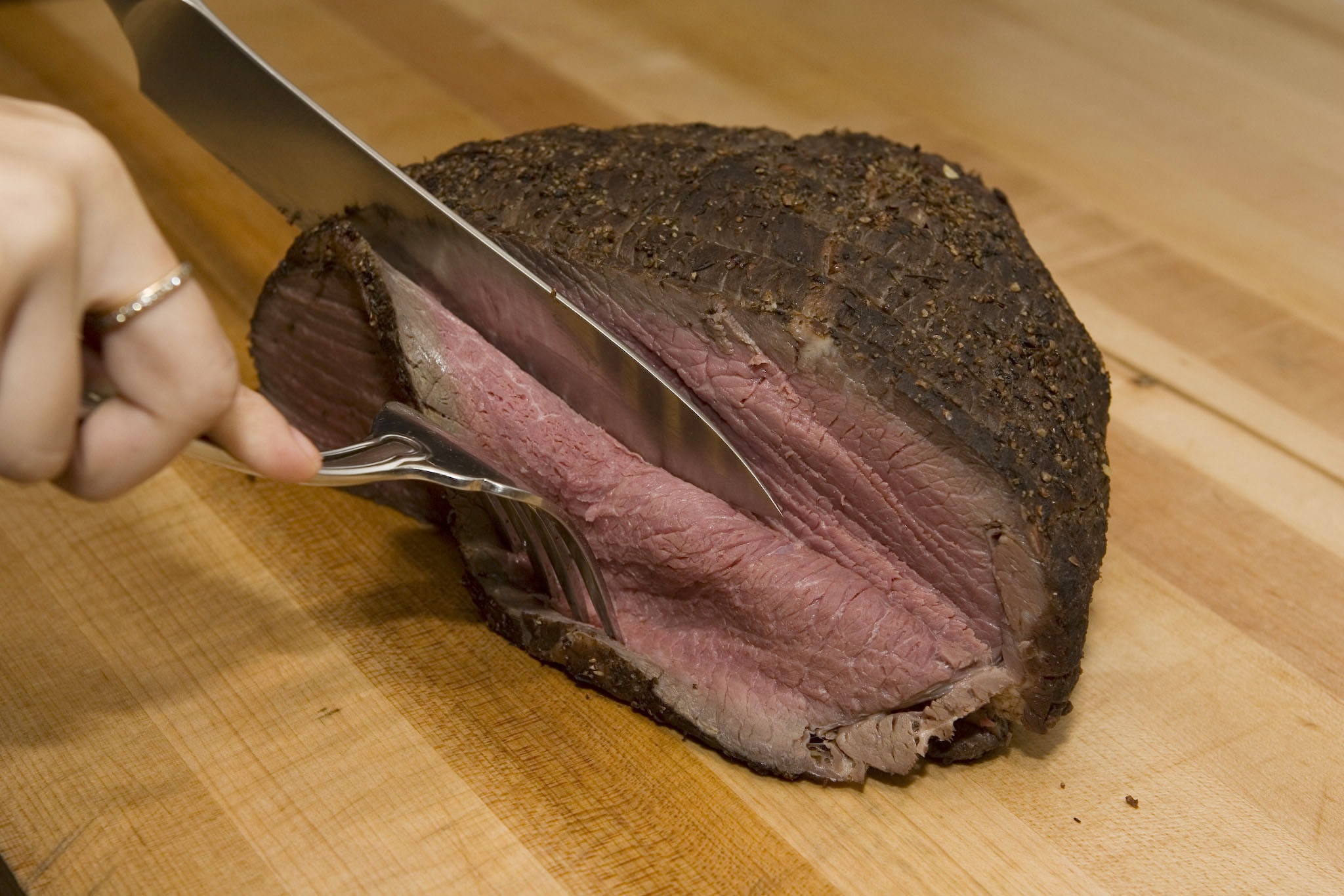 slice the roast