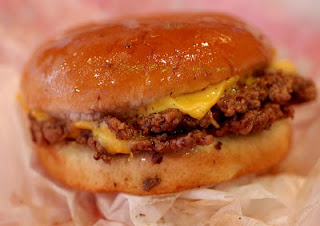 Memphis Dyer S Deep Fried Burger Food Republic