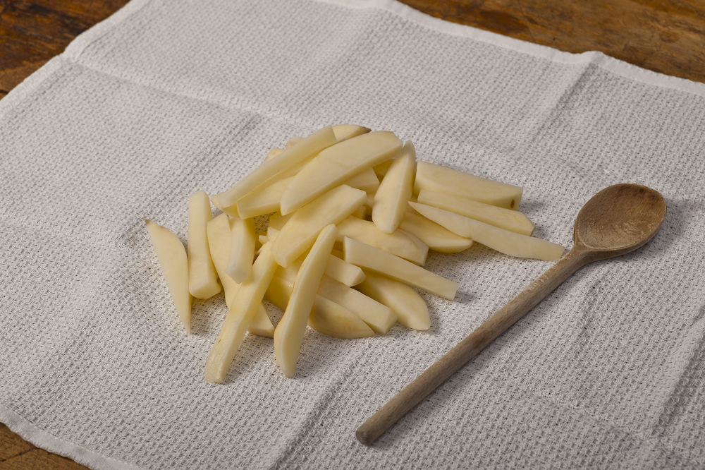 Drain and place on a dishtowel