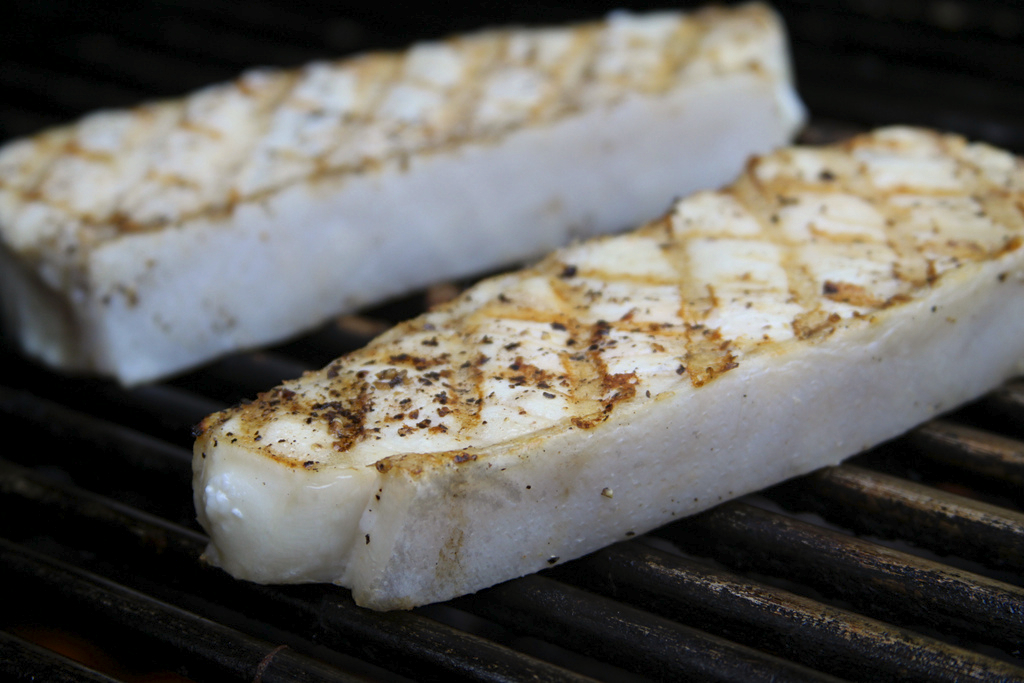 Grilled Fresh Flounder Fillets / Lesson 7 How To Grill ...