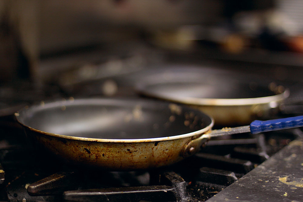 Do You Need To Oil A NonStick Pan? Food Republic