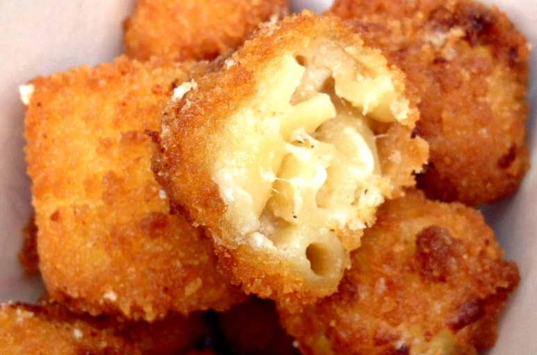 deep fried mac and cheese