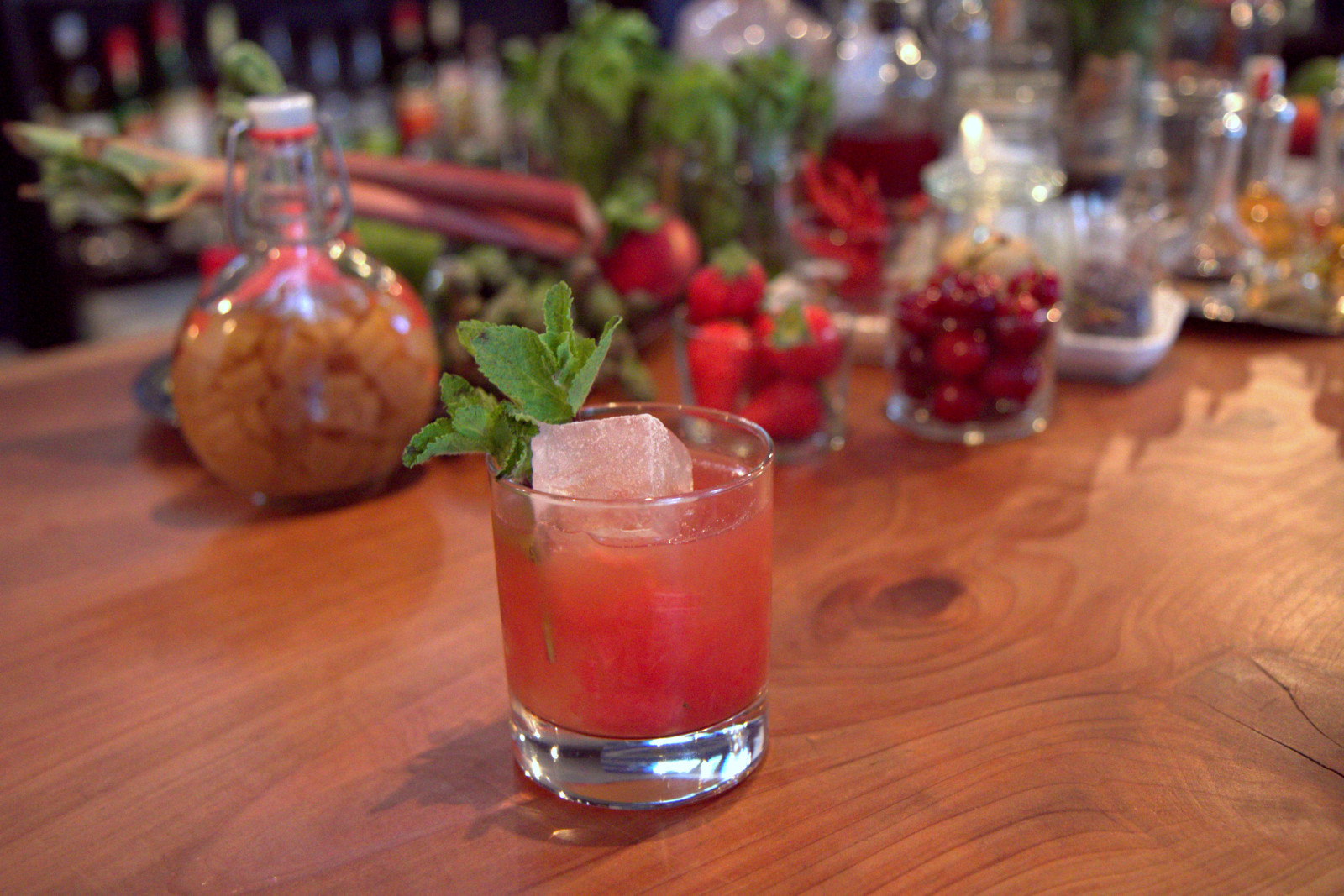 10 Great Cocktail Bars In Berlin, Germany Food Republic