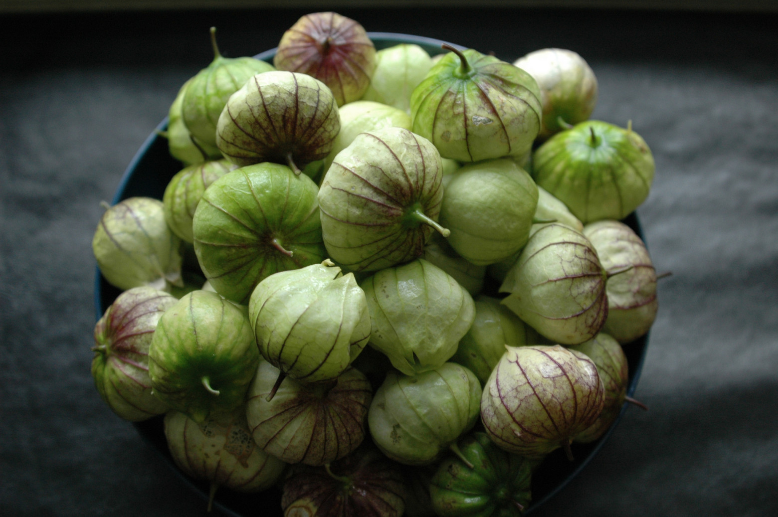 What's In Season In October Lettuce, Tomatillos and Sesame Seeds