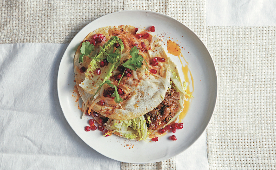 Hot Chinese Xi'an City Pulled Lamb Burger Food Republic