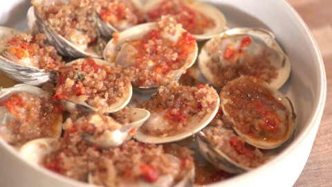 Lilia clams photo missy robbins