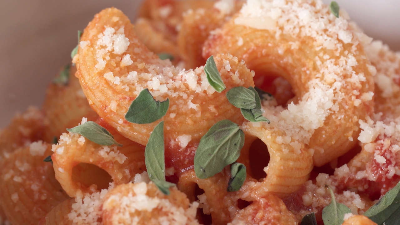 How To Make Rigatoni Al Diavolo, With Missy Robbins Of Lilia Food