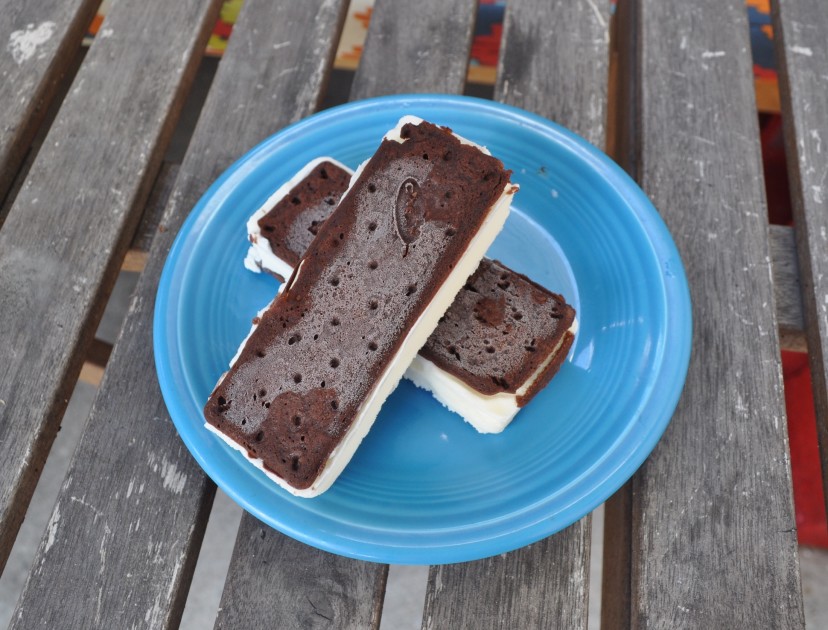 Tested Sweet Spot Ice Cream Sandwich Maker Food Republic