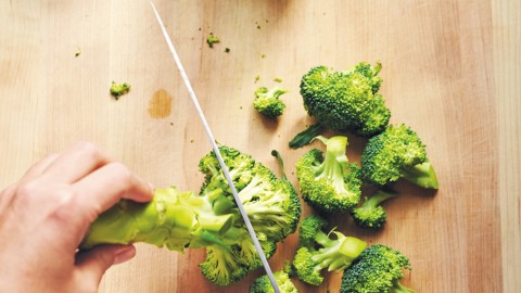 how to cut broccoli and cauliflower