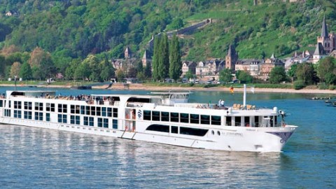new river cruise