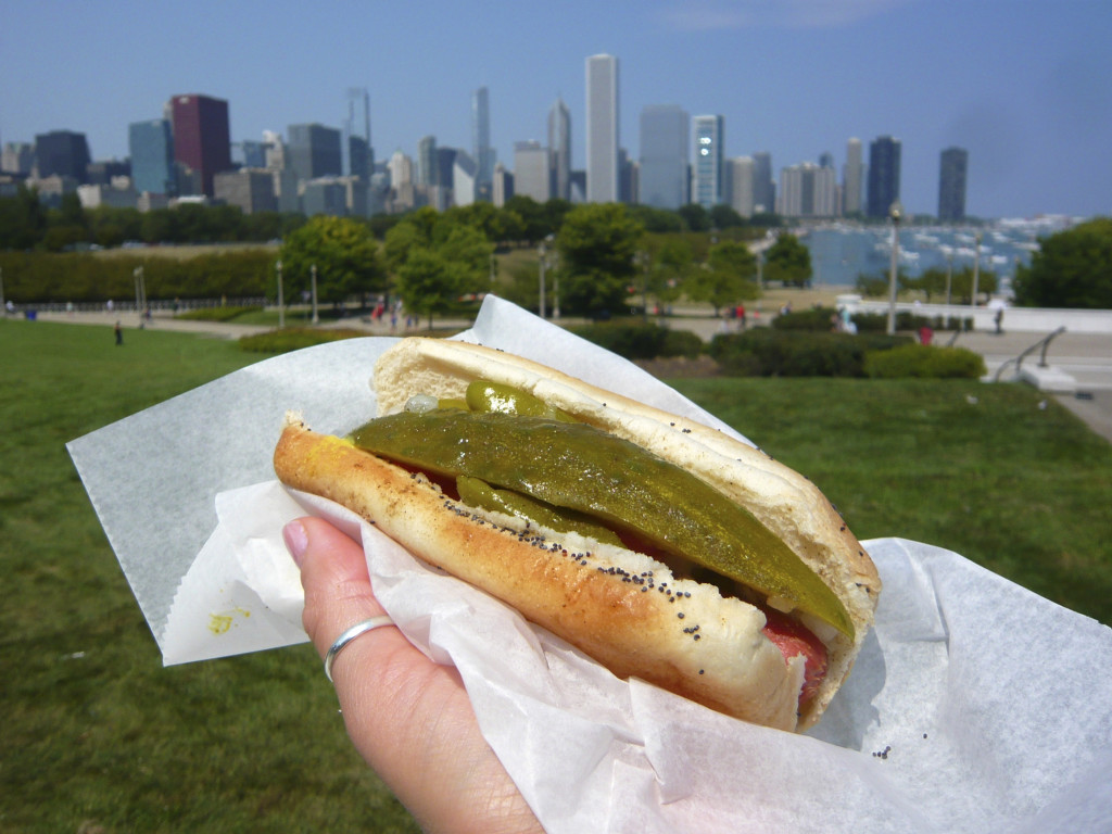 Heinz Tricks Chicagoans Into Putting Ketchup On Hot Dogs