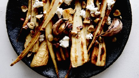 roasted parsnips with hazelnuts