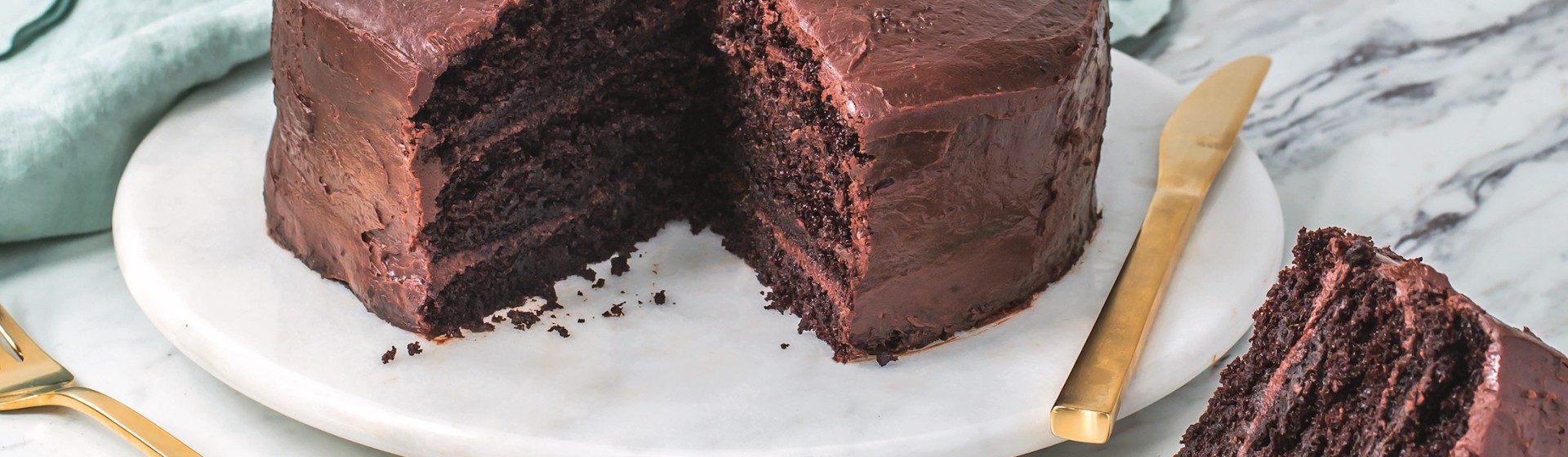 Sugar And Spice Make This Mexican Hot Chocolate Cake